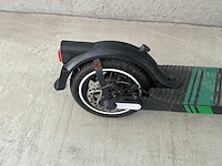 Kick&go bombru elektrische step - afbeelding 8 van  9