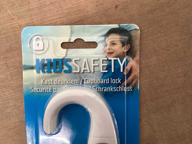 Kids safety kastbeveiliger (120x) - afbeelding 1 van  1