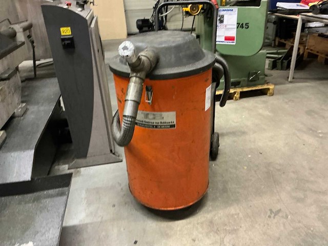 Kiekens c-335 industriële stofzuiger - afbeelding 3 van  5