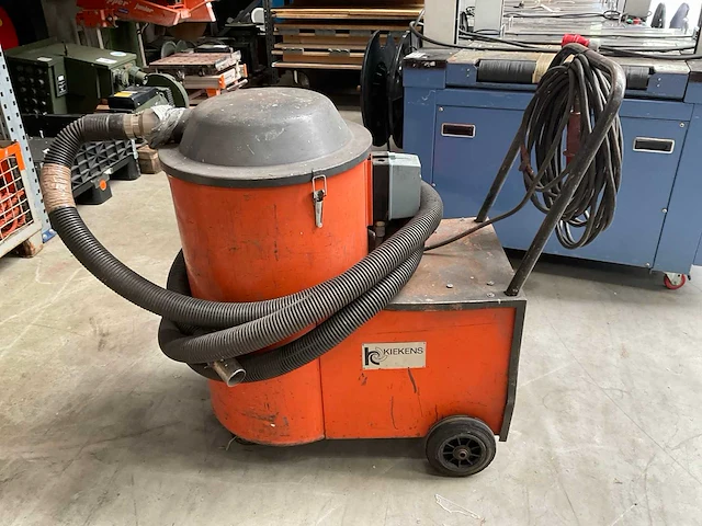 Kiekens c-335 industriële stofzuiger - afbeelding 2 van  4