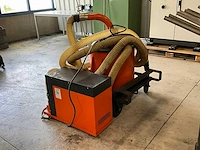 Kiekens cu 502 spanen en oliestofzuiger - afbeelding 5 van  5
