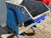 Kiepbak met heftruckslede, b