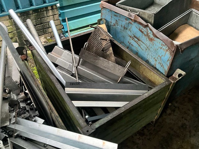 Kiep/kantelcontainer (11x) - afbeelding 10 van  17