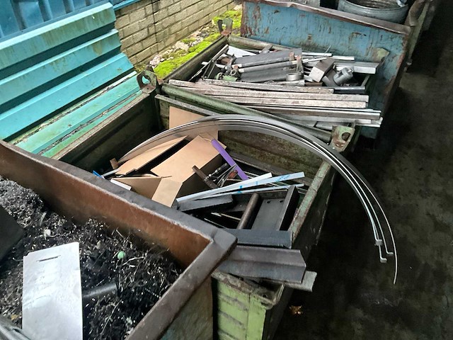 Kiep/kantelcontainer (11x) - afbeelding 12 van  17