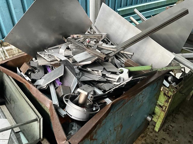 Kiep/kantelcontainer (11x) - afbeelding 8 van  17