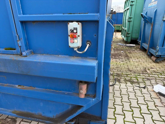 Kiggen zelfpersende perscontainer – kabelsysteem / portaalsysteem – elektrisch-hydraulisch - afbeelding 9 van  14