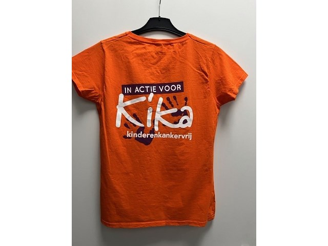 Kika t-shirt, gesigneerd door joy beune en kjeld nuis, maat l - afbeelding 6 van  6