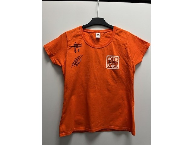 Kika t-shirt, gesigneerd door joy beune en kjeld nuis, maat s - afbeelding 5 van  6