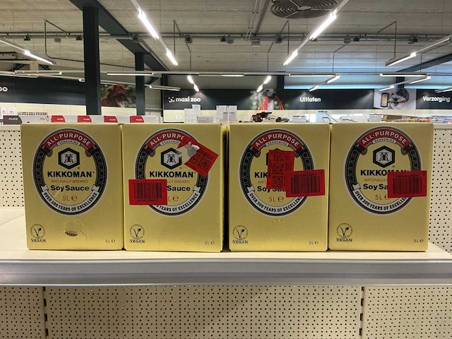Kikkoman sojasaus - 5l (12x) - afbeelding 1 van  3