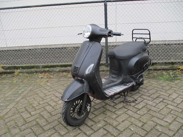 Killerbee - bromscooter - vxl - scooter - afbeelding 5 van  12