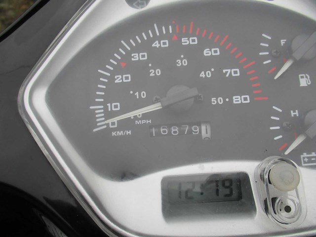 Killerbee - bromscooter - vxl injectie - scooter - afbeelding 3 van  11