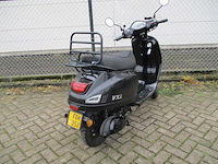 Killerbee - bromscooter - vxl injectie - scooter - afbeelding 9 van  11