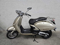 Killerbee - snor scooter - retro - 4t moped voor onderdelen - afbeelding 1 van  5