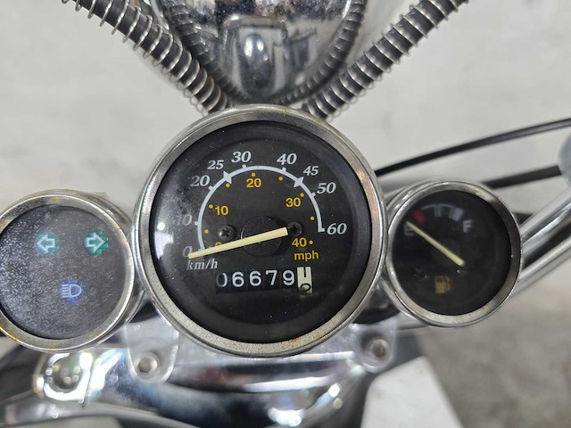 Killerbee - snorscooter - custom retro - 4t 25km uitvoering fv244p - afbeelding 3 van  3