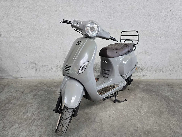 Killerbee - snorscooter - luxe - 4t 25km uitvoering fdb52s - afbeelding 3 van  7