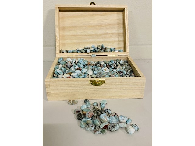 Kilo larimar trommelsteen - afbeelding 1 van  3