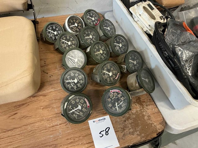 Kilometerteller/ draaiurenmeter (15x) - afbeelding 1 van  4