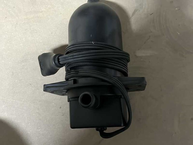 Kim hotstart small plastic tank heater 1800w 120v -tps181gt10-000 - afbeelding 1 van  2