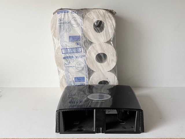 Kimberly-clark - dispencer + 2400m wc-papier - afbeelding 1 van  5
