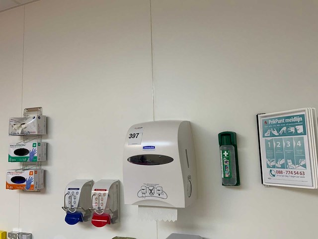 Kimberly-clark/ deb partij handhygiëne - afbeelding 2 van  8