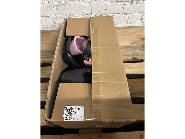 Kinder driewieler - afbeelding 1 van  4