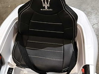 Kinder maserati op accu ca. 120 cm lang, wit - afbeelding 7 van  8