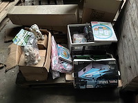 Kinder speelgoed - afbeelding 1 van  8