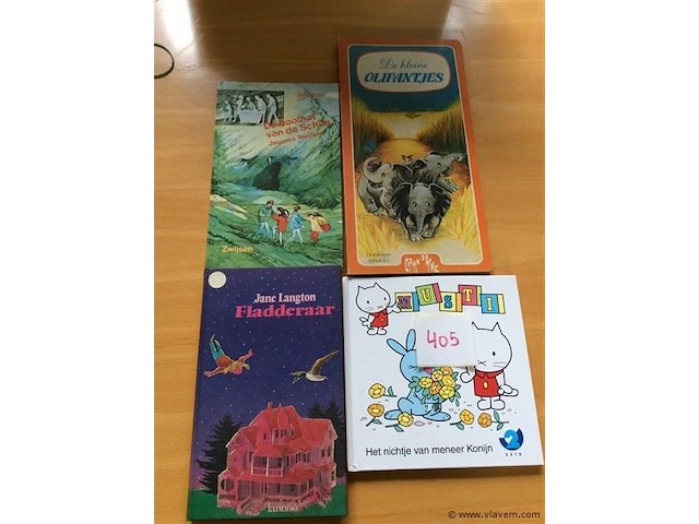Kinderboeken divers 4st - afbeelding 1 van  2