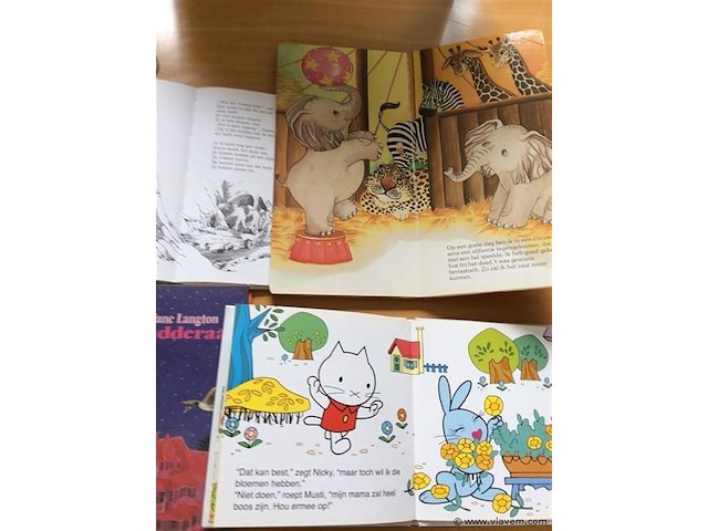 Kinderboeken divers 4st - afbeelding 2 van  2
