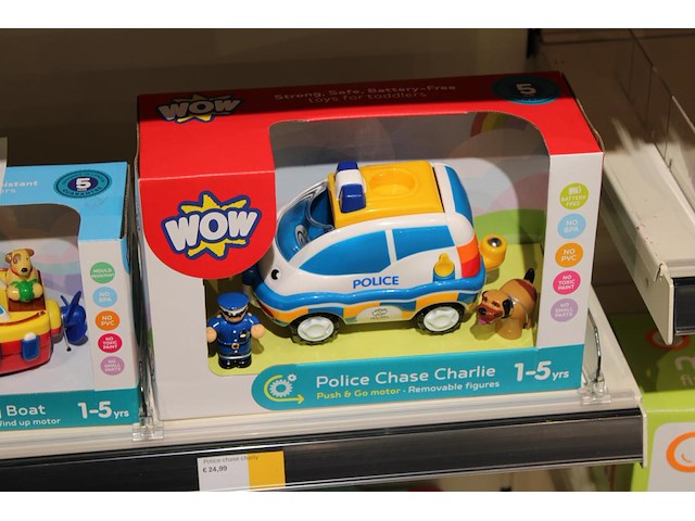 Kindergoedspeelgoed wow w.o. boten en politiewagen. - afbeelding 3 van  3