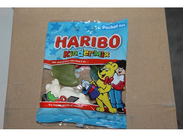 Kindermix haribo in 4 overdozen met 28 zakjes a 70 g. tht 6-2026. - afbeelding 1 van  2