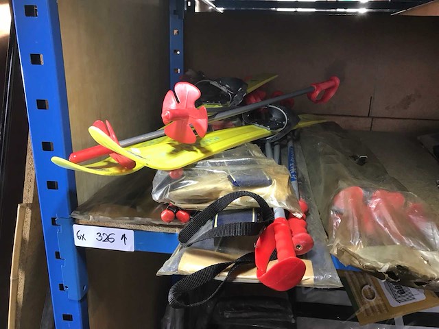 Kinderski set (6x) - afbeelding 1 van  2