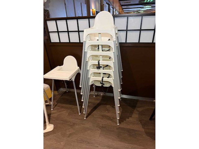 Kinderstoel (8x) - afbeelding 2 van  3