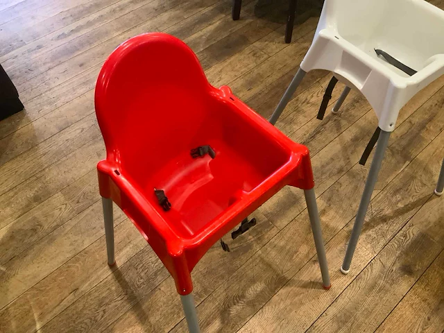 Kinderstoeltje (2x) - afbeelding 2 van  3