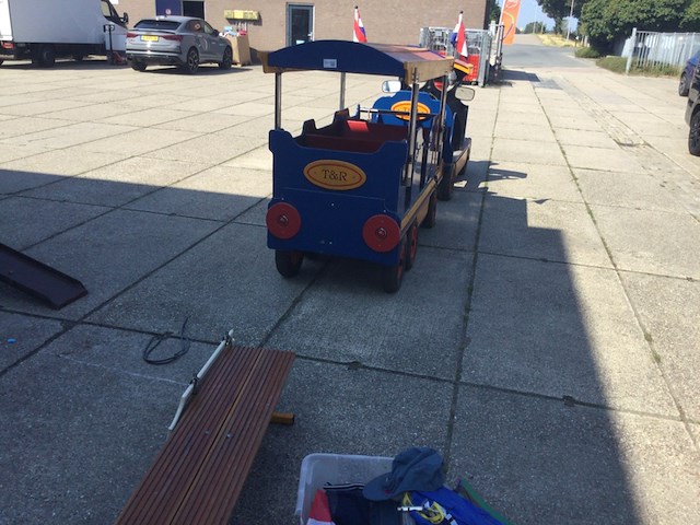 Kindertreintje op benzine, inclusief aanhangwagen, diverse kleuren - afbeelding 6 van  19
