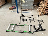 Kinetic / fluid primo fietstraininers + fietsstatieven - afbeelding 1 van  5