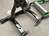 Kinetic / fluid primo fietstraininers + fietsstatieven - afbeelding 4 van  5