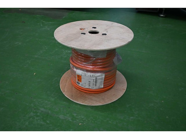 Kinetix 2090-csbm1df-14aa40 40-meter signaalkabel rol - afbeelding 1 van  4