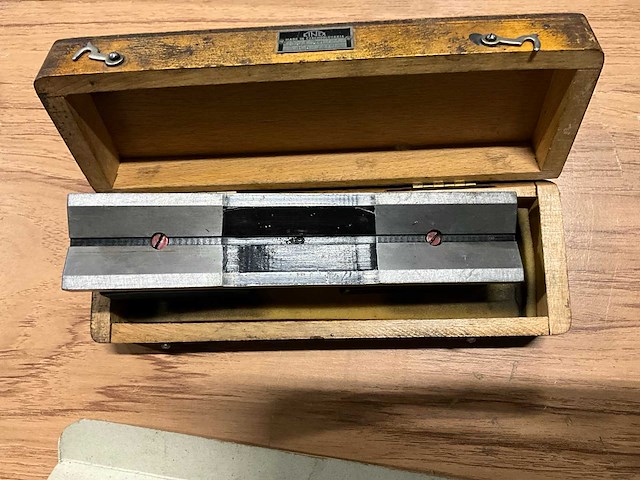 Kinex 0,02>1000 machine waterpas - afbeelding 4 van  4