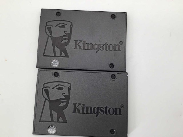 Kingston 240gb sata ssd interne hardeschijf (2x) - afbeelding 3 van  6