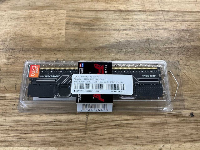 Kingston kf556r28rbe2-32 32gb 5600mt/s ddr5 cl28 1.35v rdimm renegade pro expo - afbeelding 2 van  4