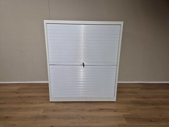 Kinnarps - kantoor - roldeurkast - filing cabinet - afbeelding 1 van  5