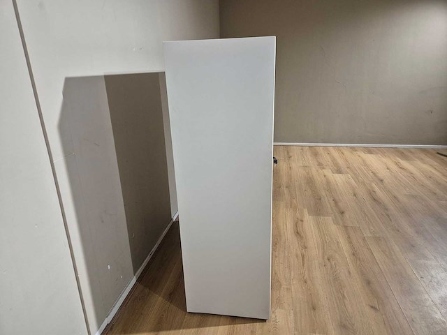 Kinnarps - kantoor - roldeurkast - kantoorartikelen - drawer cabinet - afbeelding 3 van  8