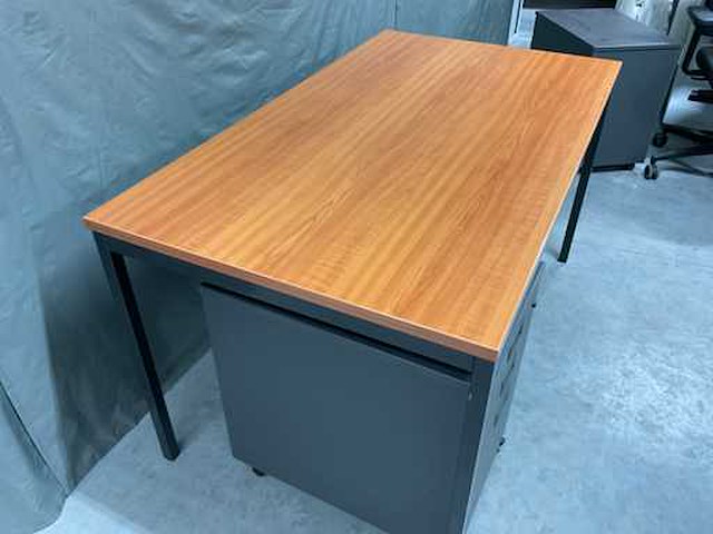 Kinnarps bureau set - afbeelding 6 van  10