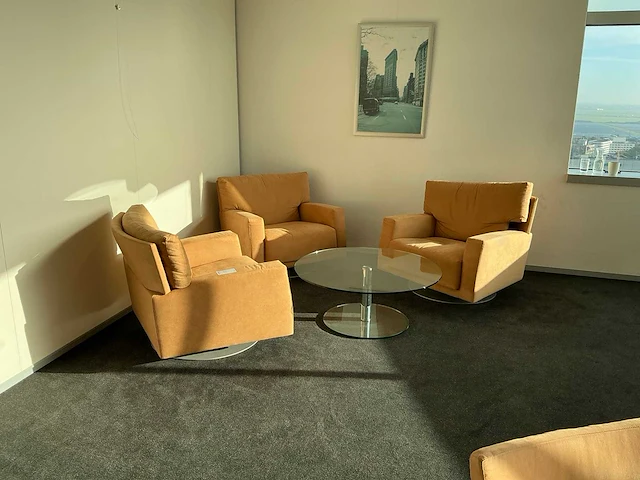 Kinnarps draai fauteuil (3x) - afbeelding 1 van  6