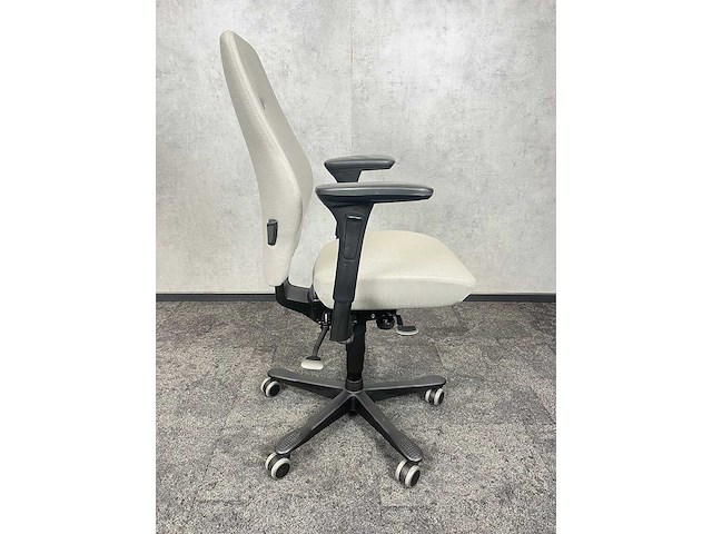 Kinnarps plus 6/8 - ergonomische bureaustoel - afbeelding 16 van  18