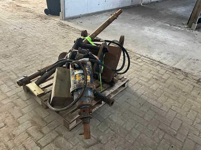Kinshofer - as 10 - hydraulische grondboor - afbeelding 11 van  14