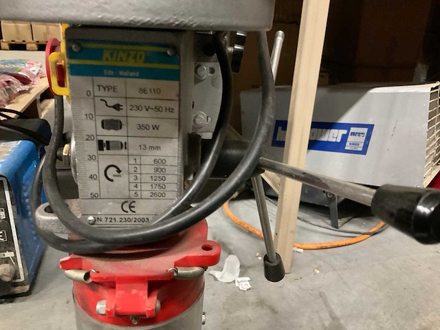 Kinzo 8e110 kolomboormachine - afbeelding 2 van  3