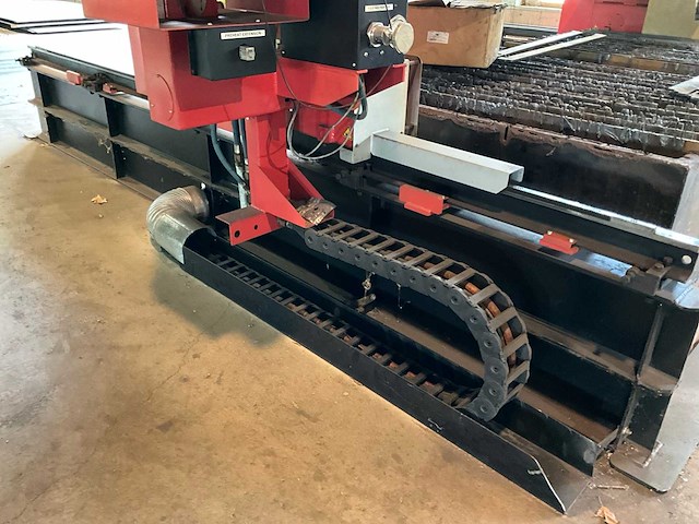 Kioke mx-4000dd cnc autogeen snij-installatie - afbeelding 5 van  16