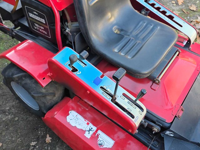 Kioritz orec rm98 - offroad maaier - ruwterrein - 98cm maaidek - zitmaaier - afbeelding 5 van  9